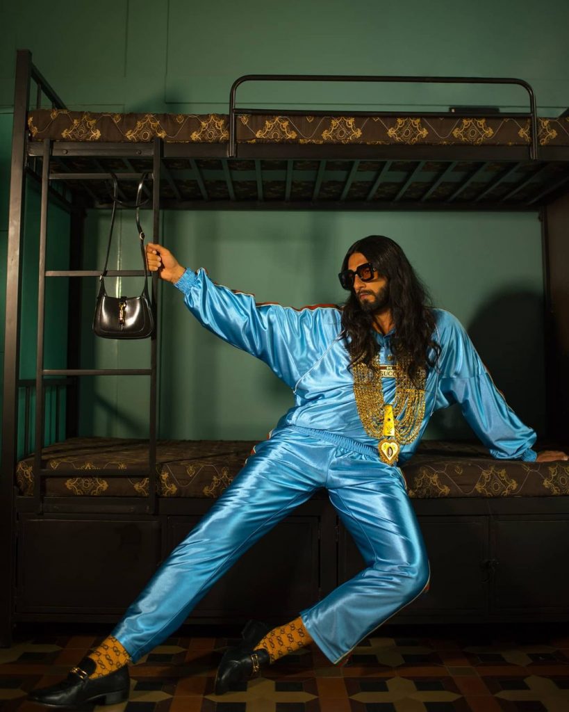 These Crazy Outfits That Only Ranveer Singh Can Pull Off Make Us Go, Mast  Shades Unnai Ra Neelo - Chai Bisket